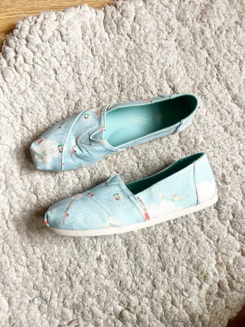 TOMS Blue Glow Swimmers Alpargata Slip On Canvas Shoes Women's 8.5 - Picture 3 of 13